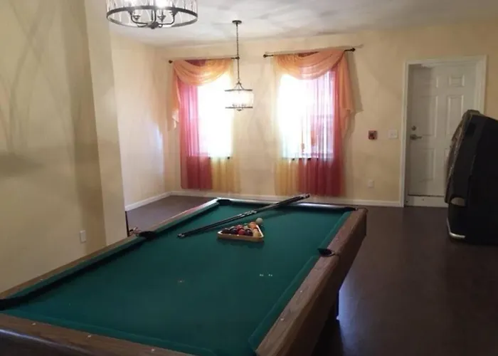 Luxury Three Story In Short North Columbus