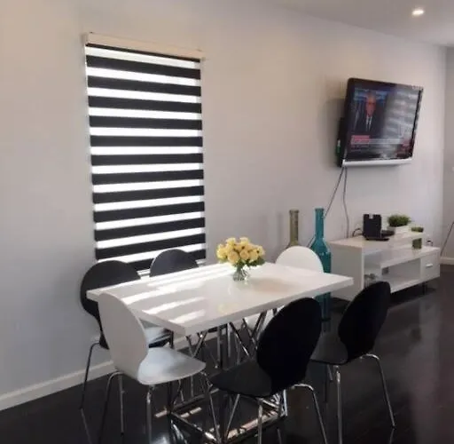 Luxury Three Story In Short North *